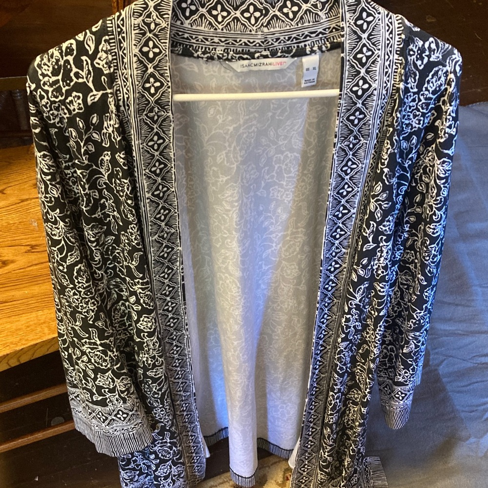 Isaac Mizrahi Black and White long cardigan